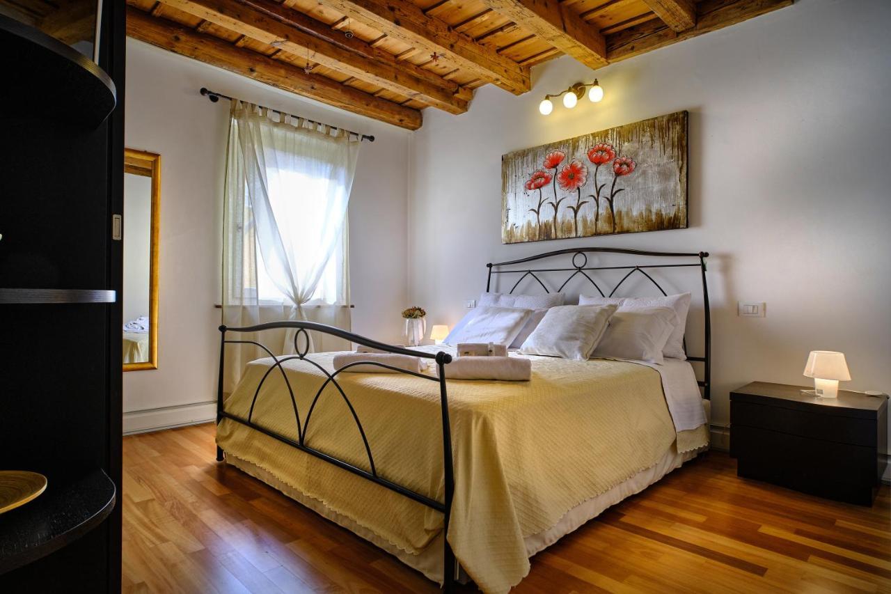 Il Vecchio Cortile Appartement Verona Buitenkant foto