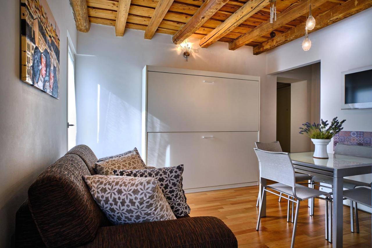 Il Vecchio Cortile Appartement Verona Buitenkant foto